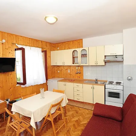 Apartment Venci *